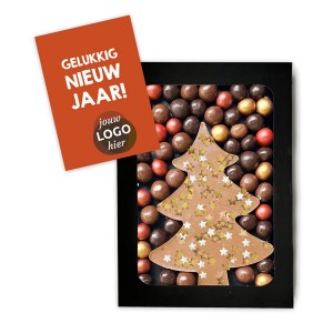 chocolade-kerstboom-met-crispie-bollen-geschenk-met-verhaal
