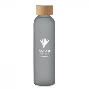 glazen-drinkfles-geschenk-met-verhaal-bamboe-dop-abe