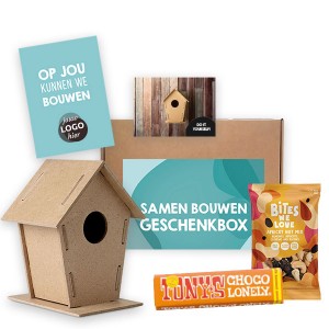 geschenkbox-geschenk-met-verhaal-samen-bouwen-vogelhuisje