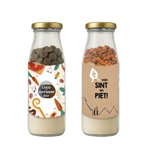 Geschenkfles-bakmix-Sinterklaas-geschenk-met-verhaal
