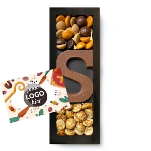 sinterklaas-chocoladeletter-met-chocolade-kruidnoten-geschenk-met-verhaal
